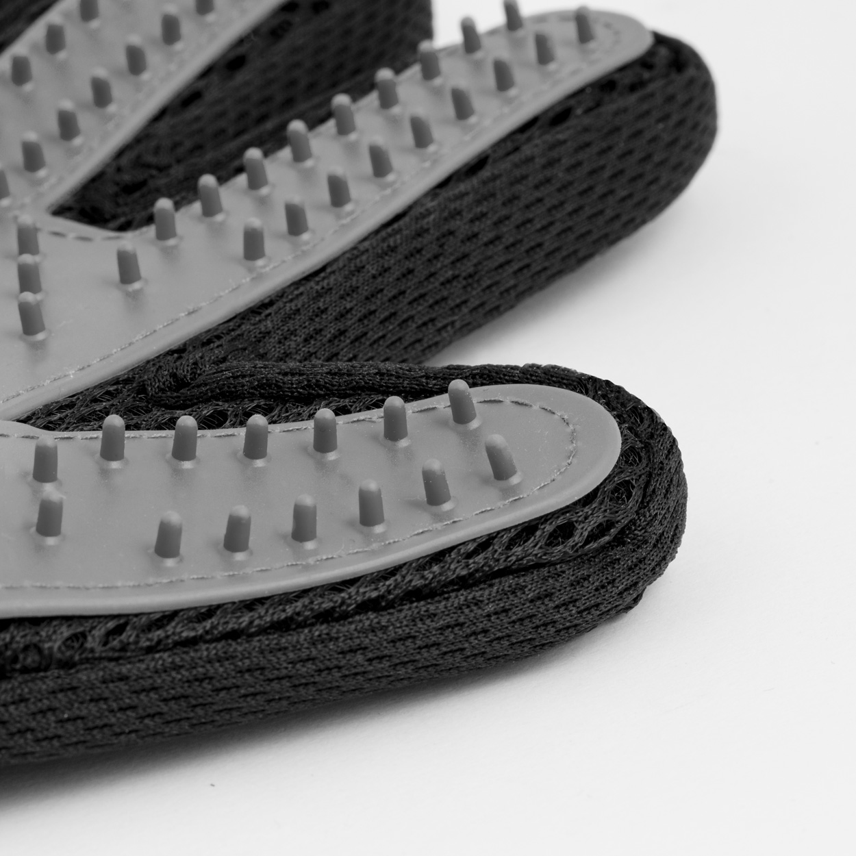 rękawica do pielęgnacji zwierząt Akitax