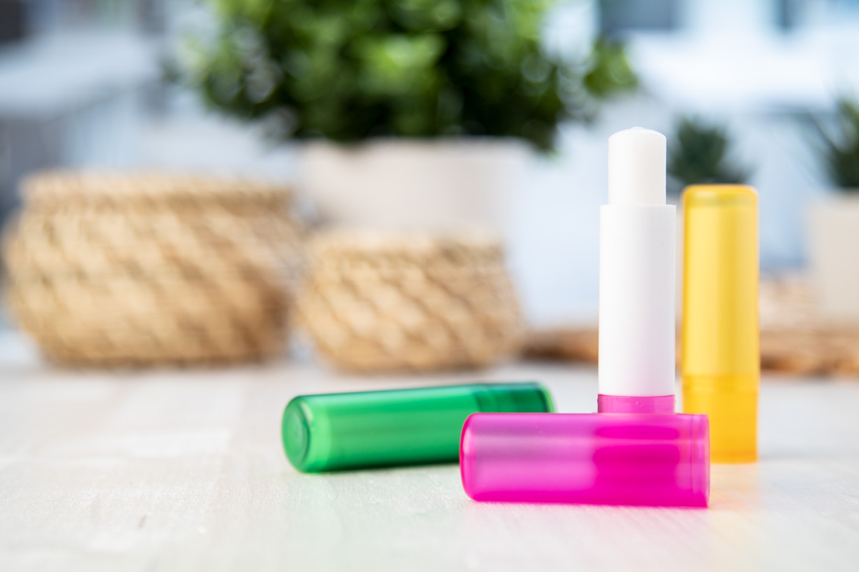 pomadka/balsam do ust Nirox