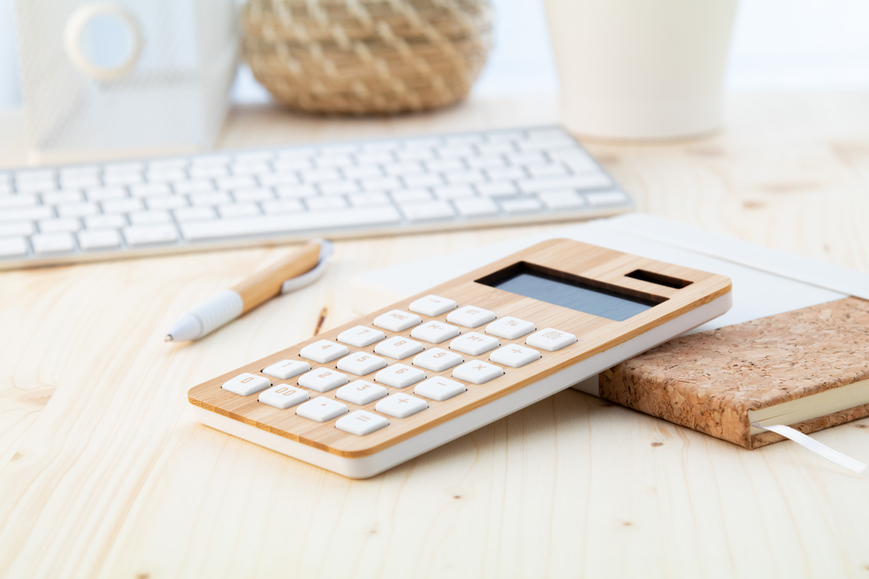 bambusowy kalkulator BooCalc