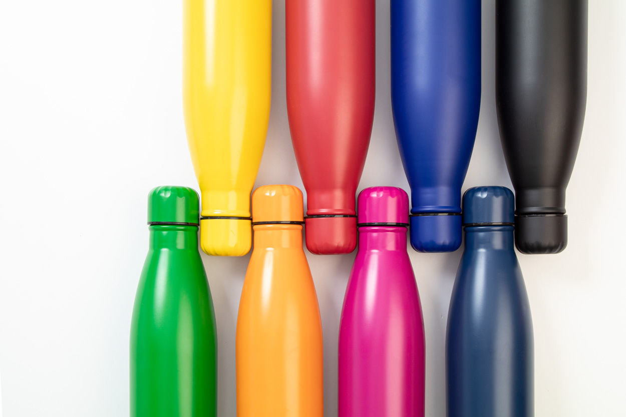 butelka ze stali nierdzewnej z recyklingu Refill