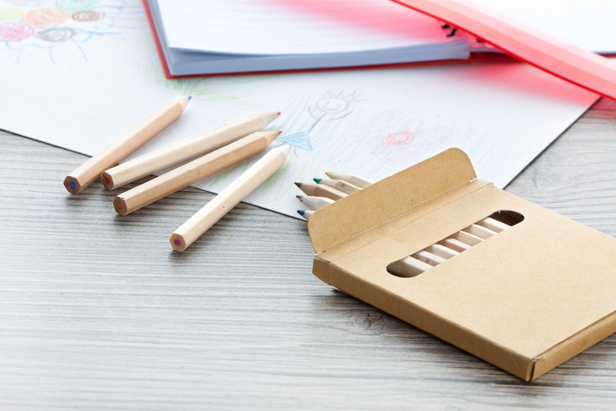 zestaw 12 kredek Lea