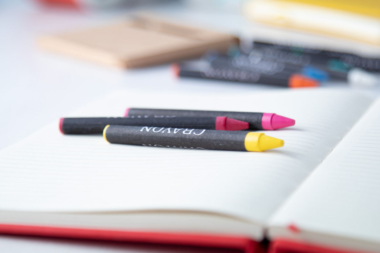 zestaw 12 kredek świecowych Lola