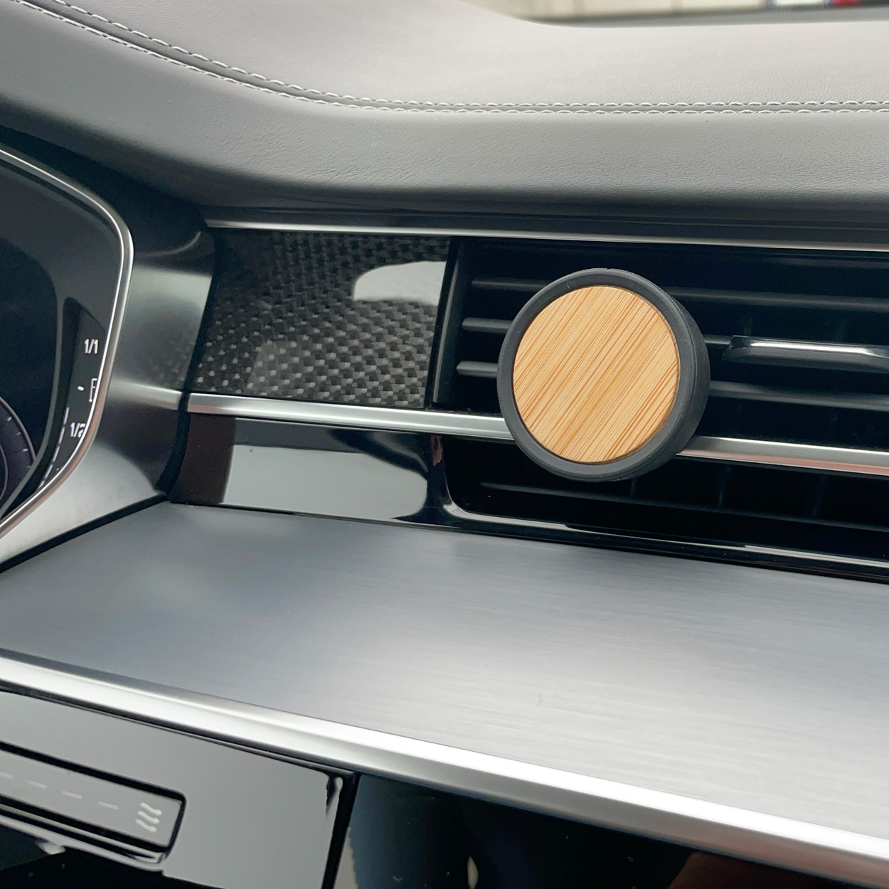 zapach samochodowy Zhuzi