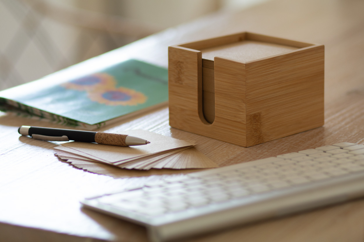 dyspenser na notatki / karteczki Sagano