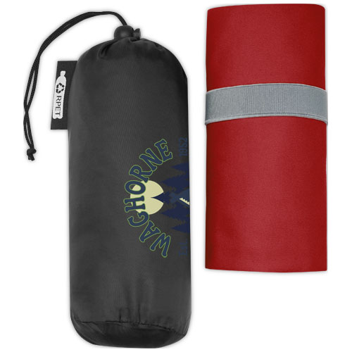 Niezwykle lekki i szybkoschnący ręcznik Pieter z plastiku PET z recyklingu 130 x 80 cm